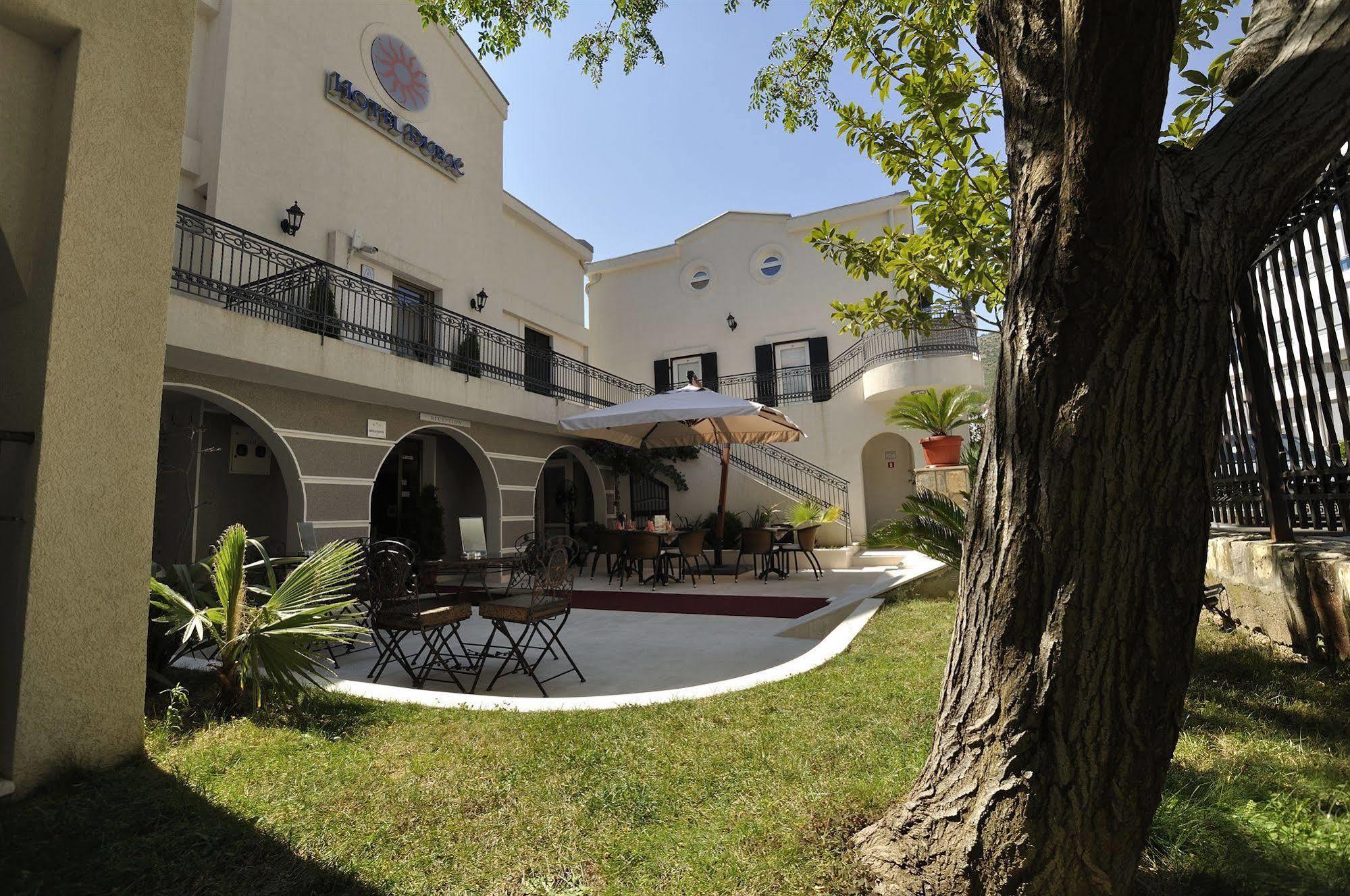 Vila Duric - Ex Hotel Duric Petrovac 외부 사진