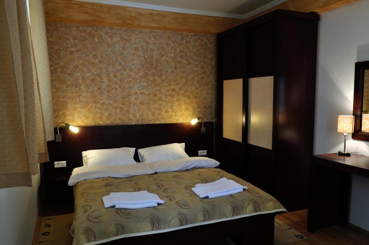 Vila Duric - Ex Hotel Duric Petrovac 객실 사진